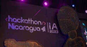 Ingeniera del CNTI participó en el Hackathon Nicaragua con ponencias sobre IA