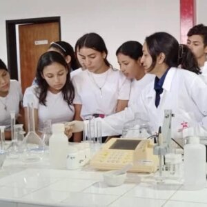 ACAV ofrece formación sobre biotecnología agrícola a estudiantes de Barinas en Ruta Científica