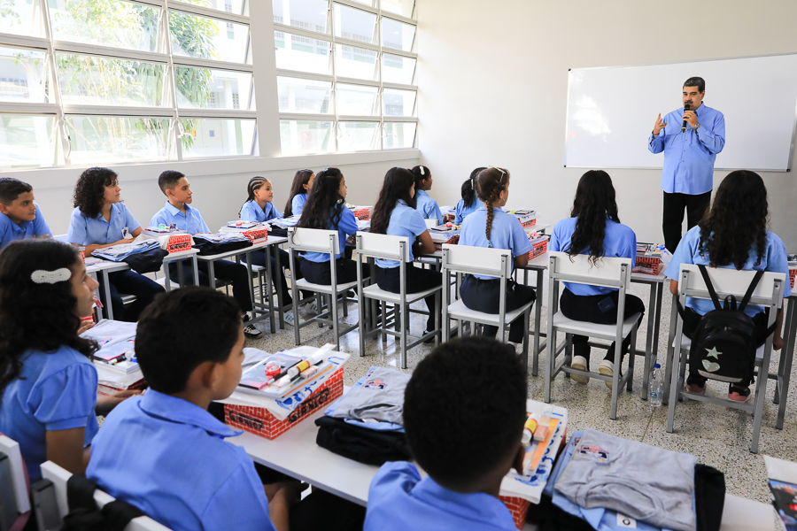 Bricomiles recuperan instituciones educativas en los estados Miranda, Zulia, Bolívar y Mérida