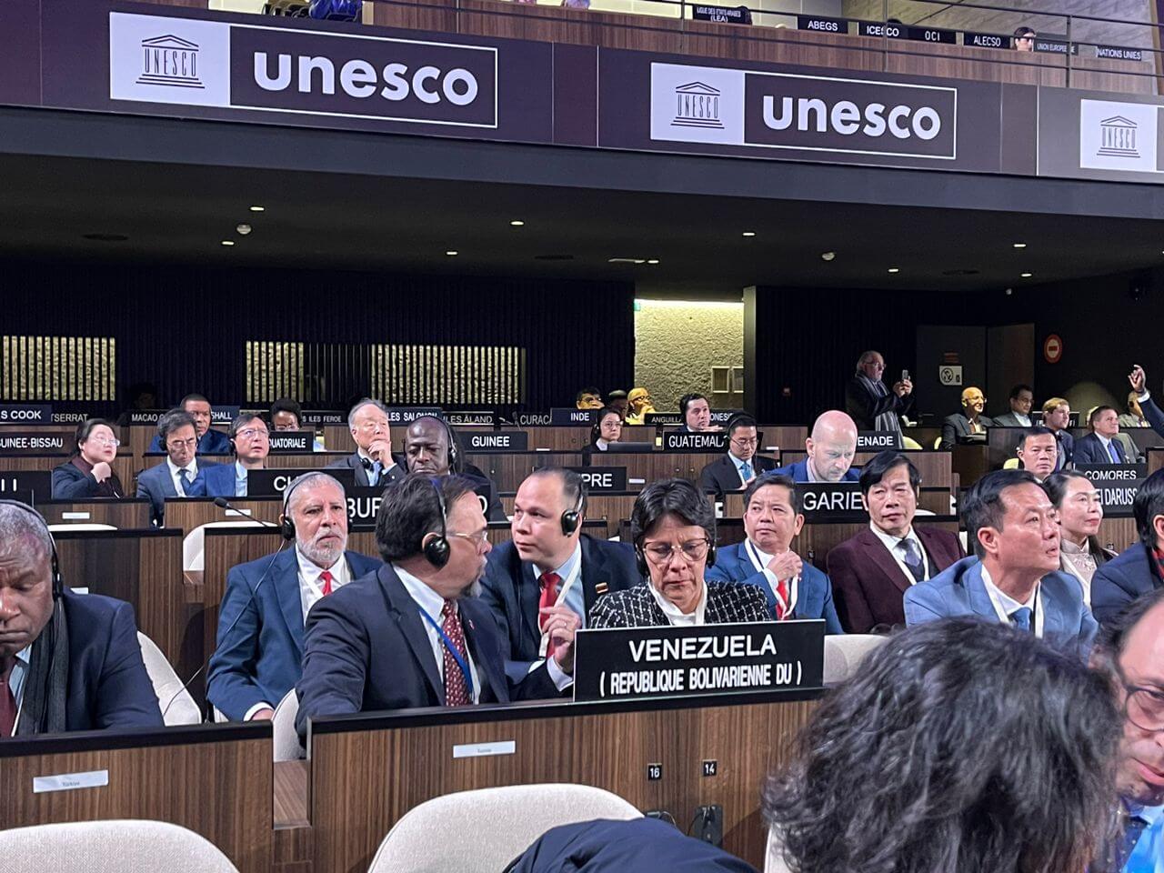 Venezuela denuncia ante la Unesco consecuencias de las medidas coercitivas unilaterales para el acceso a la educación, cultura y comunicación