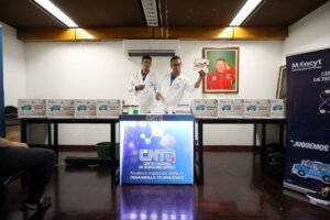 CNTQ entrega 35 kits de química a docentes del Distrito Capital